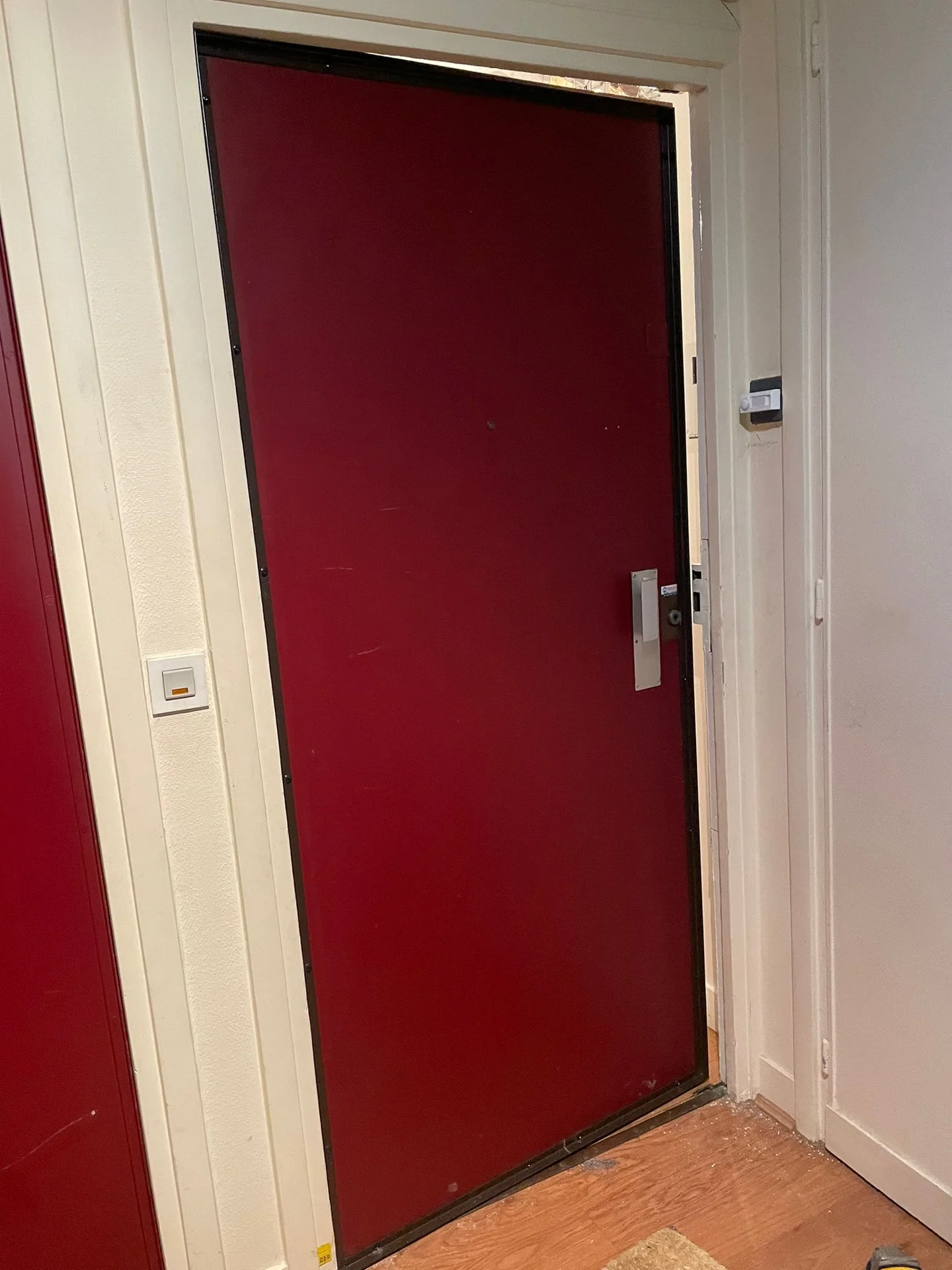 Chevilly Larue 3 Porte Securise Cornieres Anti Effraction